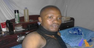Manuel Wanza 36 anos Sou de Mbanza-kongo/Zaire, Procuro Encontros Amizade com Mulher